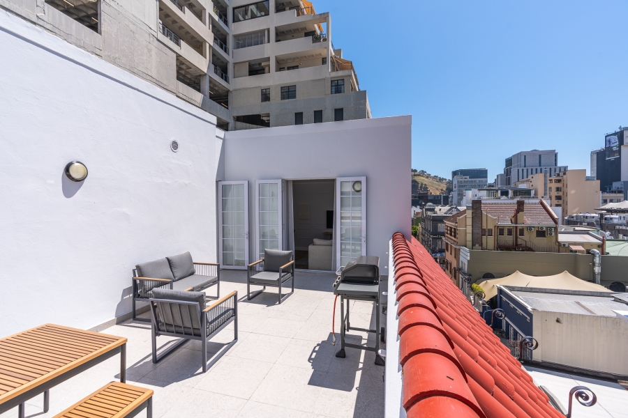2 Bedroom Property for Sale in Cape Town City Centre Western Cape